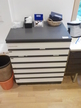 Ladenkasten mit Inhalt (Batterien, Birnen) Ladenkasten mit Inhalt (Batterien, Birnen)