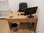 komplette Büroeinrichtung (Tisch 115x57x65) komplette Büroeinrichtung (Tisch 115x57x65)