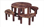 Rustikaler Tisch mit 4 Sessel ca. 120x60x70 cm Rustikaler Tisch mit 4 Sessel ca. 120x60x70 cm
