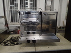 Gastro Nespresso Kaffemaschine Aguila 220 (380V), sehr gepflegter Zustand, Neupreis ca. € 12.000,-- Gastro Nespresso Kaffemaschine Aguila 220 (380V), sehr gepflegter Zustand, Neupreis ca. € 12.000,--