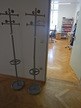 silberfärbiger Kleiderständer silberfärbiger Kleiderständer