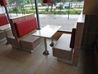 Tisch ca. 106 x 60 cm freistehend Tisch ca. 106 x 60 cm freistehend