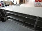 Edelstahl-Arbeitstisch-Pultverbau mit Sichtblende ca. 200x80x90 cm Edelstahl-Arbeitstisch-Pultverbau mit Sichtblende ca. 200x80x90 cm