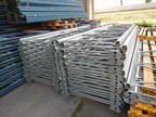 ca.24.30 lfm SCHWERLASTREGALE verzinkt 10 Stück Steher mit ca.400x100 cm und 32 Stück Einhängebalken 270 cm = 81 Europalettenplätze ca.24.30 lfm SCHWERLASTREGALE verzinkt 10 Stück Steher mit ca.400x100 cm und 32 Stück Einhängebalken 270 cm = 81 Europalettenplätze