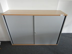 Bene Aktenschrank, 160x110x43cm, grau-buche Bene Aktenschrank, 160x110x43cm, grau-buche