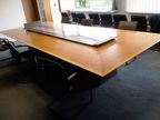 Besprechungsrauminhalt komplett bestehend aus Besprechungstisch (180x436x74cm), Magnetwand (240x60cm), Board mit Schiebetüre (310x70x90cm), 4 Module (34x33x240cm), 3 Schränke (66x68x224cm) Besprechungsrauminhalt komplett bestehend aus Besprechungstisch (180x436x74cm), Magnetwand (240x60cm), Board mit Schiebetüre (310x70x90cm), 4 Module (34x33x240cm), 3 Schränke (66x68x224cm)