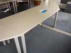 8teilige Besprechungstischgruppe, pro Tisch 160x80cm 8teilige Besprechungstischgruppe, pro Tisch 160x80cm