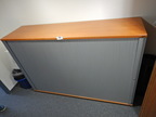 Bene Rollladenschrank, 170x113x45cm Bene Rollladenschrank, 170x113x45cm