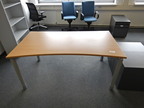 Schreibtisch, 160x80cm, braun Schreibtisch, 160x80cm, braun