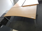 Schreibtisch, 180x80cm, braun Schreibtisch, 180x80cm, braun