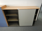 Bene Aktenschrank, 160x110cm, 3 OH, mit Schiebetüren, defekt Bene Aktenschrank, 160x110cm, 3 OH, mit Schiebetüren, defekt