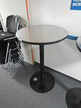 Stehtisch, rund, DM 70cm, Höhe 110cm Stehtisch, rund, DM 70cm, Höhe 110cm
