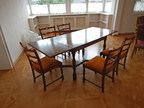 Esstischgruppe bestehend aus einem Tisch (125x84), ausziehbar (214x84cm) und 5 Stk. Stühlen Esstischgruppe bestehend aus einem Tisch (125x84), ausziehbar (214x84cm) und 5 Stk. Stühlen