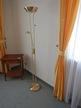 Stehlampe, Höhe ca. 180cm, ca. 35x35cm Stehlampe, Höhe ca. 180cm, ca. 35x35cm