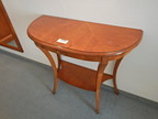 SELVA Anrichte, halbrund, ca. 40x90x81cm, mit Auszugslade SELVA Anrichte, halbrund, ca. 40x90x81cm, mit Auszugslade