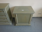 Minibar mit Plexiglasoberfläche, ca. 77x50x77cm, einflügelig Minibar mit Plexiglasoberfläche, ca. 77x50x77cm, einflügelig