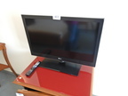 LG TV 32 LV 3550, mit Fernbedienung, Bildschirmdiagonale 80cm LG TV 32 LV 3550, mit Fernbedienung, Bildschirmdiagonale 80cm