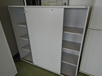 Aktenschrank mit Schiebetüren grau ca. 160x155 cm 4 Ordnerhöhen Aktenschrank mit Schiebetüren grau ca. 160x155 cm 4 Ordnerhöhen