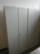 BENE Umkleideschrank mit Doppeltüre und Ablage ca.80x44x187 cm BENE Umkleideschrank mit Doppeltüre und Ablage ca.80x44x187 cm