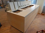 Salatbar, mobil, fahrbar, ca. 283x100x136cm (Zerlegung bzw. Abtransport mittels Kran möglich - dies muss vom Käufer organisiert werden!) Salatbar, mobil, fahrbar, ca. 283x100x136cm (Zerlegung bzw. Abtransport mittels Kran möglich - dies muss vom Käufer organisiert werden!)