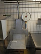 Berkel Hängewaage, max. 150kg / 100g, ca. 80x80x170cm Berkel Hängewaage, max. 150kg / 100g, ca. 80x80x170cm