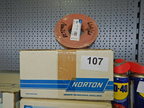 50 Stk. Schleifbänder Norton P150 (25x50000mm) 50 Stk. Schleifbänder Norton P150 (25x50000mm)