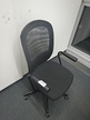 Bürodrehstuhl schwarz mit Armlehne - Typ A Bürodrehstuhl schwarz mit Armlehne - Typ A