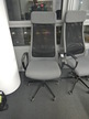 Büro-Drehstuhl grau mit Armlehne Büro-Drehstuhl grau mit Armlehne