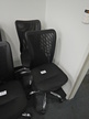 2 Stück Bürodrehstühle ohne Armlehne schwarz 2 Stück Bürodrehstühle ohne Armlehne schwarz