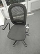 Bürodrehstuhl schwarz mit Armlehne - Typ A Bürodrehstuhl schwarz mit Armlehne - Typ A