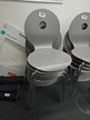 8 Stück Stapelstühle 8 Stück Stapelstühle
