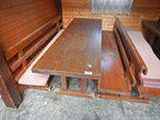 6 Stk. Heurigentische, ca. 213x70cm + 1 Einzelbank und 3 Doppelbänke 6 Stk. Heurigentische, ca. 213x70cm + 1 Einzelbank und 3 Doppelbänke