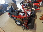 Toro Greensmaster 3150, Spindelmäher, Benzinmotor, S/N 04357-25000041, BJ 2005, ca. 3596 Betriebsstunden, Arbeitsbreite 160cm, inkl. Grasfangkörbe Toro Greensmaster 3150, Spindelmäher, Benzinmotor, S/N 04357-25000041, BJ 2005, ca. 3596 Betriebsstunden, Arbeitsbreite 160cm, inkl. Grasfangkörbe