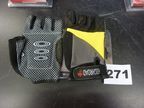 4 Paar Sporthandschuhe Gr. XL 4 Paar Sporthandschuhe Gr. XL