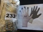 12 Paar Noppenhandschuhe Gr. 8 12 Paar Noppenhandschuhe Gr. 8