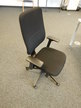 Steelcase Bürodrehstuhl SARREBOUG, Stoff, schwarz, mit Armlehnen Steelcase Bürodrehstuhl SARREBOUG, Stoff, schwarz, mit Armlehnen