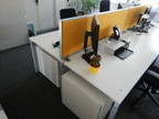 Doppel - Arbeitstischmodul ca. 160x160cm mit Trennwand, Maße pro Arbeitsplatz ca. 160x80cm (Typ A) Doppel - Arbeitstischmodul ca. 160x160cm mit Trennwand, Maße pro Arbeitsplatz ca. 160x80cm (Typ A)