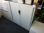 Steelcase Rollladenschrank, 3 Fachebenen, ca. 120x45x132cm Steelcase Rollladenschrank, 3 Fachebenen, ca. 120x45x132cm