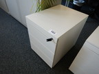 Steelcase Rollcontainer, mit Schlüssel, ca. 44x59x57cm Steelcase Rollcontainer, mit Schlüssel, ca. 44x59x57cm