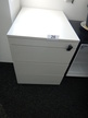 Steelcase Rollcontainer, mit Schlüssel, ca. 44x59x57cm Steelcase Rollcontainer, mit Schlüssel, ca. 44x59x57cm