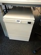 Steelcase Rollcontainer, mit Schlüssel, ca. 44x59x57cm Steelcase Rollcontainer, mit Schlüssel, ca. 44x59x57cm
