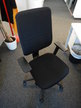 Steelcase Bürodrehstuhl SARREBOUG, Stoff, schwarz, mit Armlehnen Steelcase Bürodrehstuhl SARREBOUG, Stoff, schwarz, mit Armlehnen