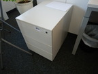 Steelcase Rollcontainer, ohne Schlüssel, ca. 44x59x57cm Steelcase Rollcontainer, ohne Schlüssel, ca. 44x59x57cm