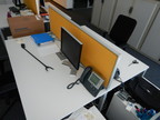 Doppel - Arbeitstischmodul ca. 160x160cm mit Trennwand, Maße pro Arbeitsplatz ca. 160x80cm (Typ A) Doppel - Arbeitstischmodul ca. 160x160cm mit Trennwand, Maße pro Arbeitsplatz ca. 160x80cm (Typ A)