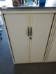 Steelcase Rollladenschrank, 3 Fachebenen, ca. 80x45x132cm Steelcase Rollladenschrank, 3 Fachebenen, ca. 80x45x132cm