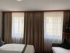 Verdunkelungsvorhänge für 1 Zimmer, grau-beige Verdunkelungsvorhänge für 1 Zimmer, grau-beige