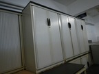 WERKZEUG-,ARCHIV-,LAGERSCHRANK  ca. 100xx43x130 cm in Metall mit Kunststoffrollotüre ,Deckplatte Spanplatte