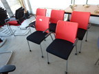 5 Stück Steelcase Bürodrehstühle rot/schwarz mit Rollen