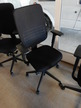STEELCASE Bürodrehstuhl - schwarz Stoff , sehr gepflegter Allgemeinzustand STEELCASE Bürodrehstuhl - schwarz Stoff , sehr gepflegter Allgemeinzustand