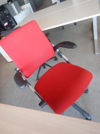 HAG Bürodrehstuhl, rot